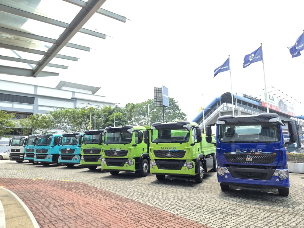 Sendok Demonstrates Sanitisation Trucks