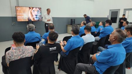 images/newsimages/2026/man_msia_md_marc_appelt_addressing_nsloa_members.jpg