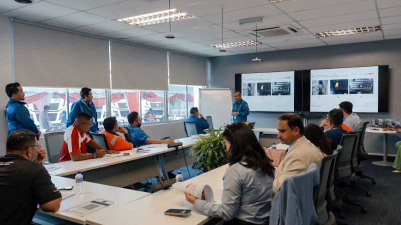 Partnership at Vehicle Handover